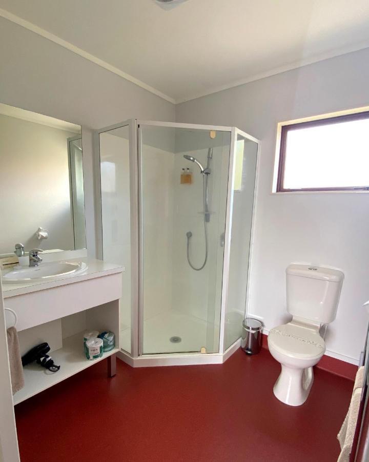 Adventure Lodge And Motels And Tongariro Crossing Track Transport Parc national Extérieur photo