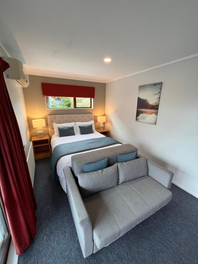 Adventure Lodge And Motels And Tongariro Crossing Track Transport Parc national Extérieur photo