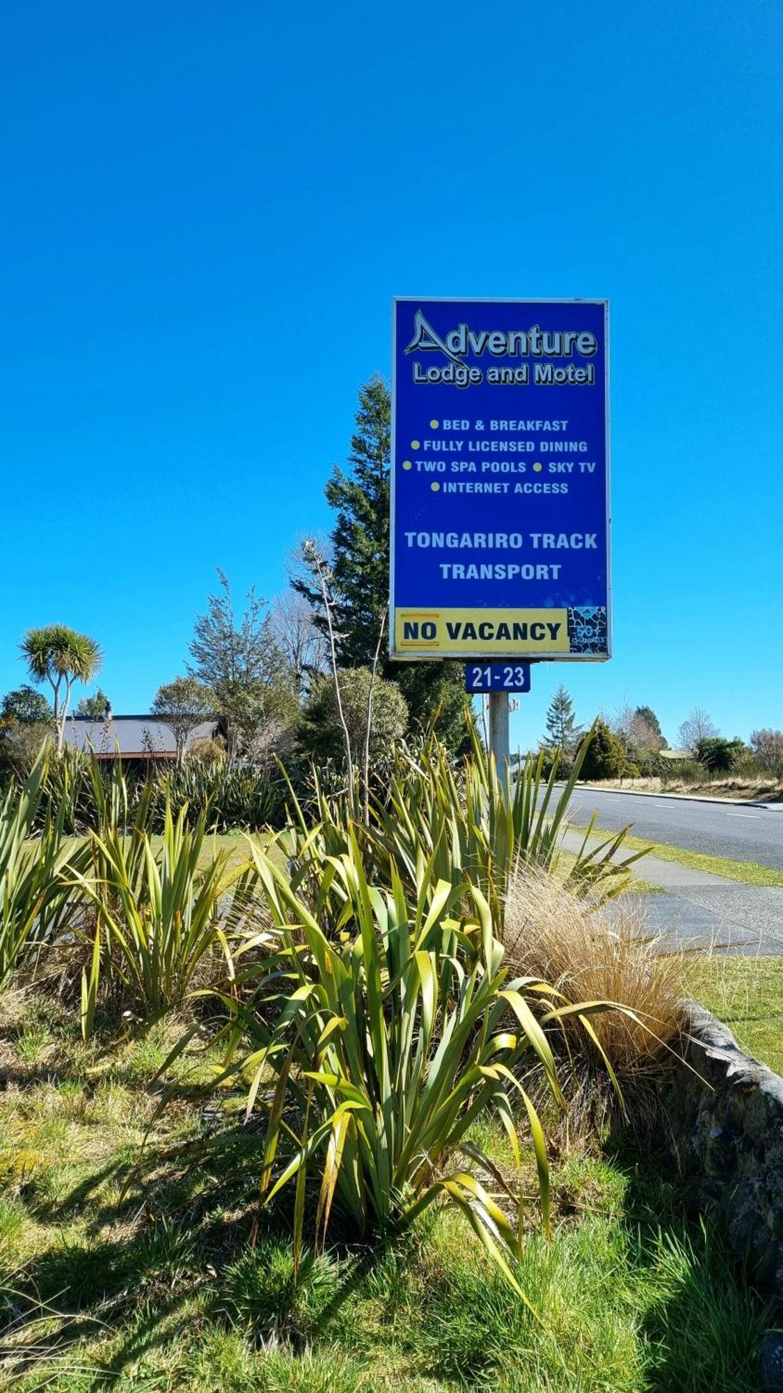 Adventure Lodge And Motels And Tongariro Crossing Track Transport Parc national Extérieur photo