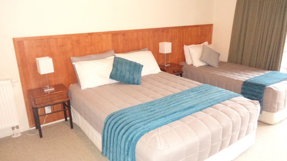 Adventure Lodge And Motels And Tongariro Crossing Track Transport Parc national Extérieur photo